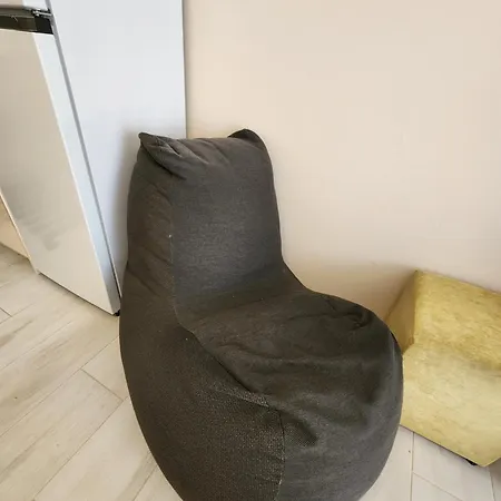 Nila's Comfy Qerret Apartamento *